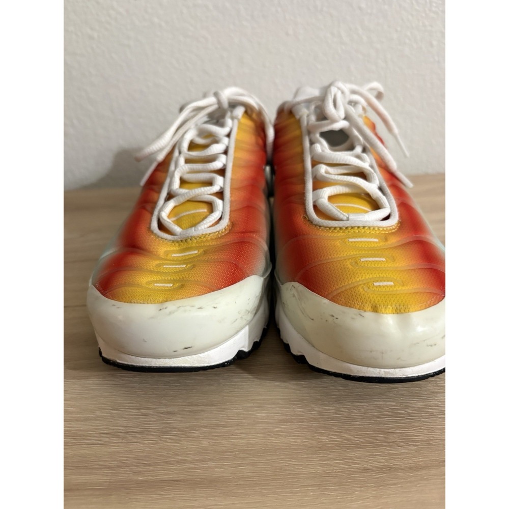 Nike Air Max Plus‎ TN HF5180-100 Unisex Kids 7Y Orange Yellow Gradient Sneakers